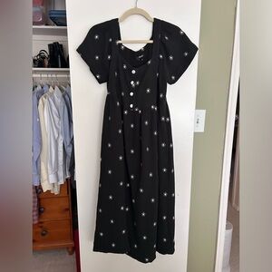 Madewell Daisy Embroidered Lightspun Square-Neck midi dress